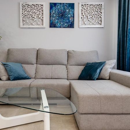 Moderno Apartamento Scandic, Playa Del Cura 托雷维耶哈 外观 照片