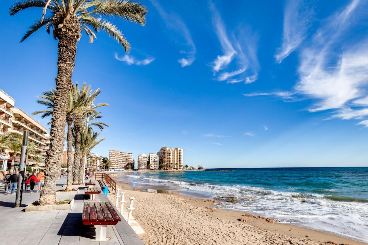 Moderno Apartamento Scandic, Playa Del Cura 托雷维耶哈 外观 照片