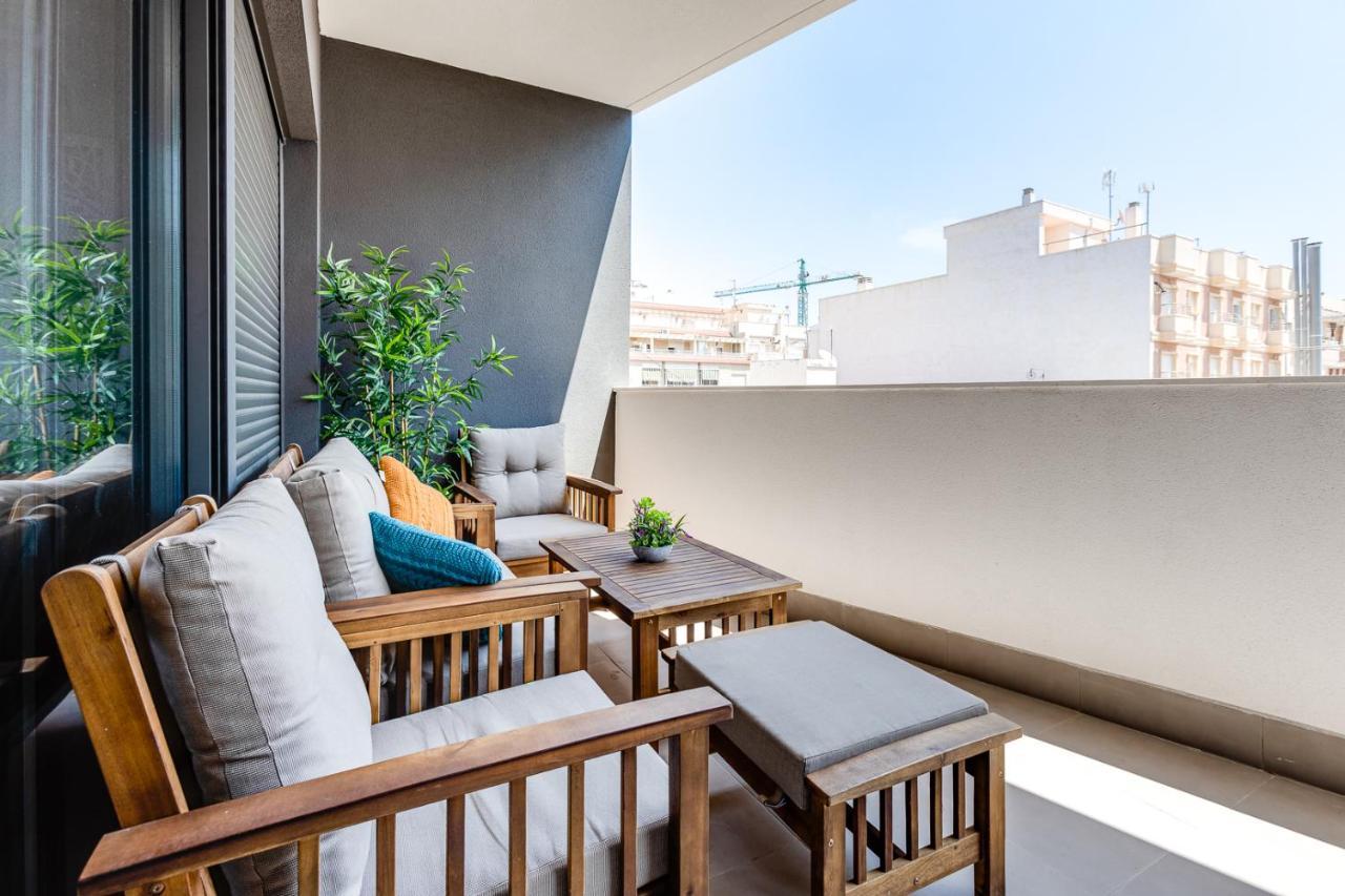 Moderno Apartamento Scandic, Playa Del Cura 托雷维耶哈 外观 照片
