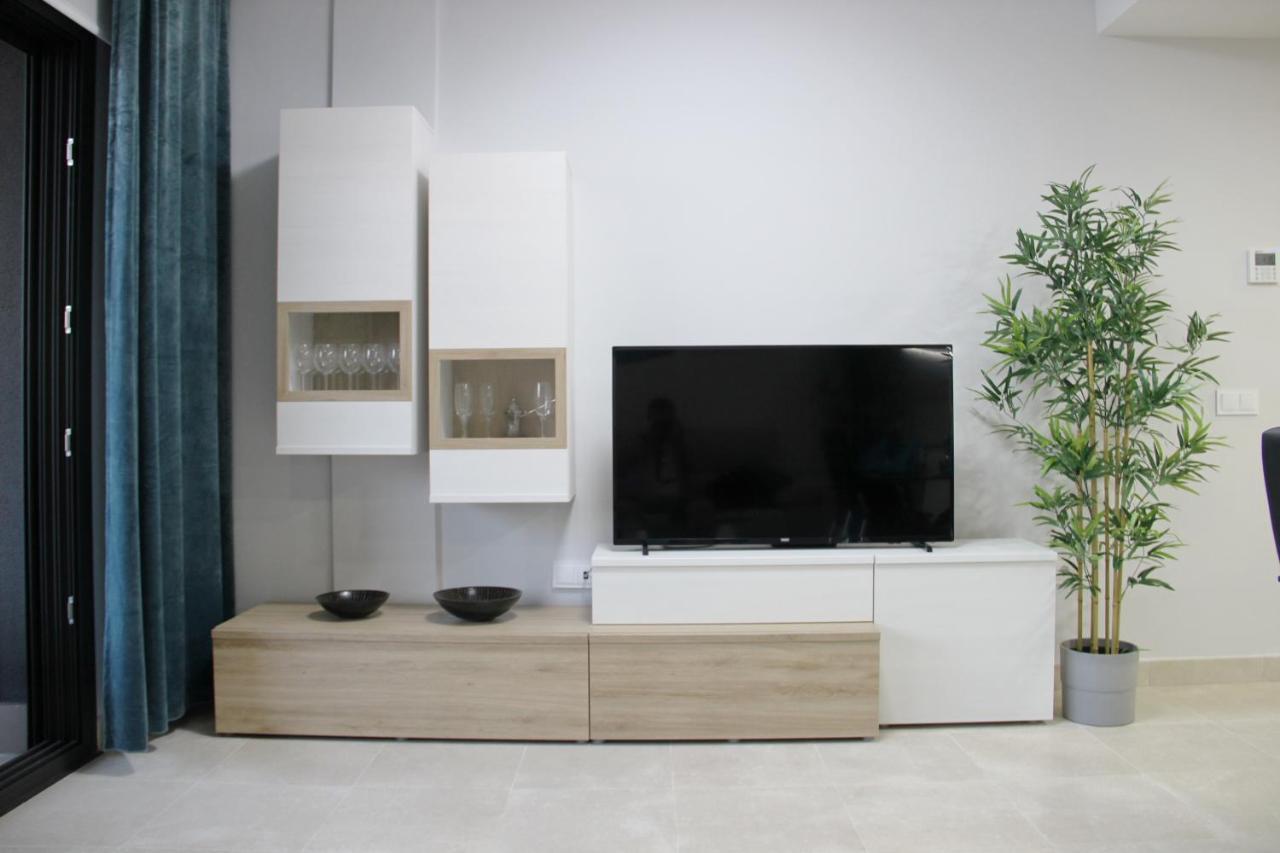 Moderno Apartamento Scandic, Playa Del Cura 托雷维耶哈 外观 照片